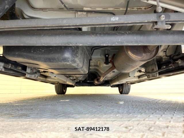 Mitsubishi EK CUSTOM 2013-10 300728-18
