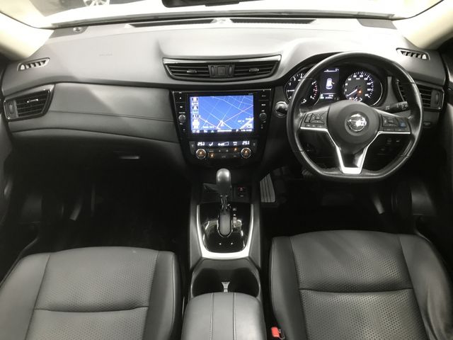 Nissan X-TRAIL 2018-11 183450-3