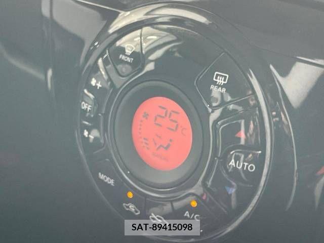 Nissan NOTE 2019-05 365479-5