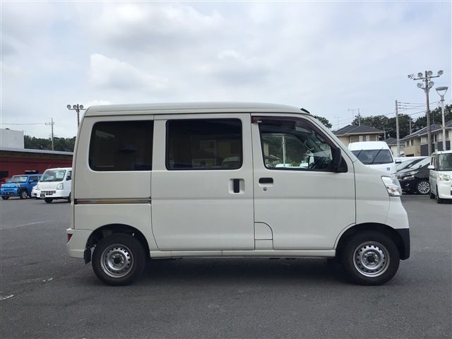 Daihatsu HIJET CARGO 2018-03 9361-3