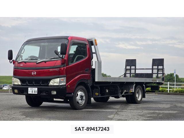 Hino DUTRO 2003-03 268105-1