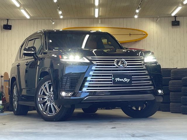 Lexus LX 2023-08 196579-1
