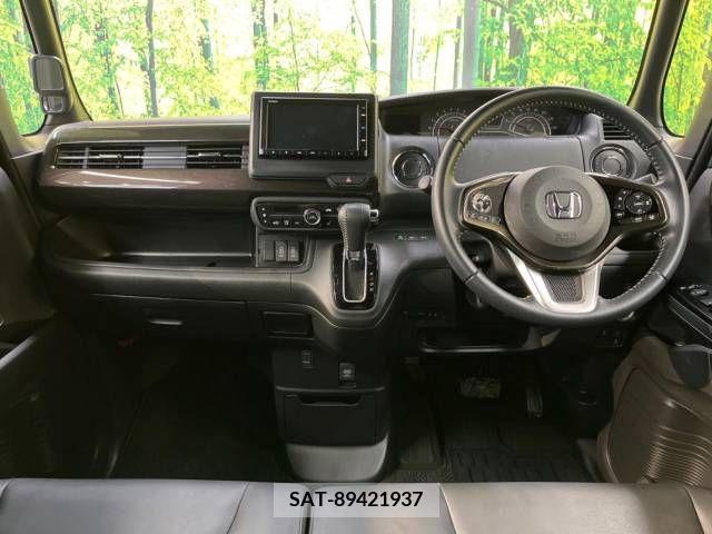 Honda N BOX CUSTOM 2019-12 279217-1