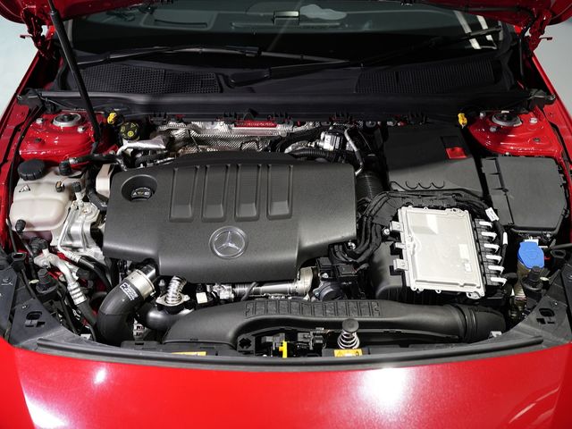 Mercedes Benz CLA-CLASS 2019-12 12273-19