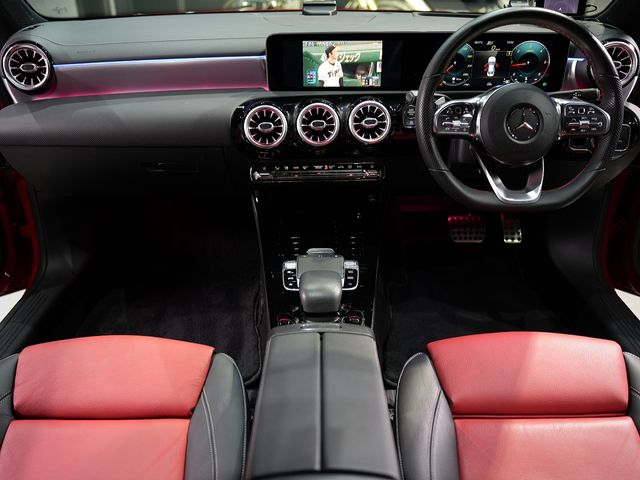 Mercedes Benz CLA-CLASS 2019-12 12273-8
