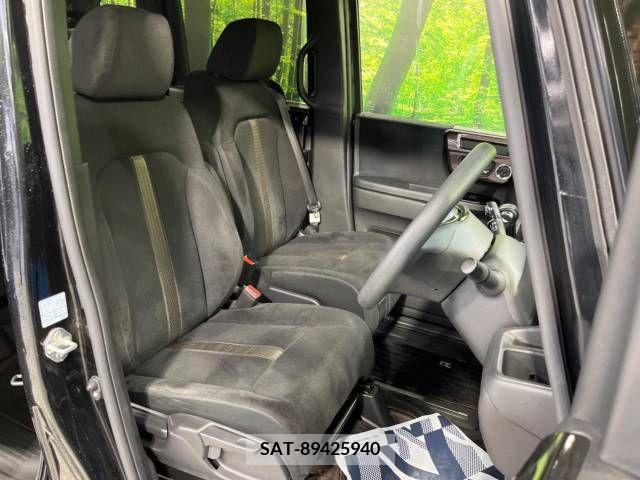 Honda N BOX CUSTOM 2018-05 279241-8
