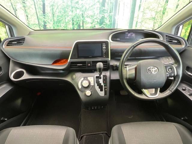 Toyota SIENTA 2019-08 184270-1