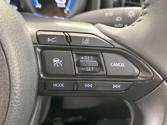 Toyota YARIS CROSS 2023-06 15915-5