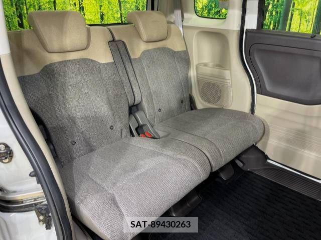 Honda N BOX 2019-12 278622-9