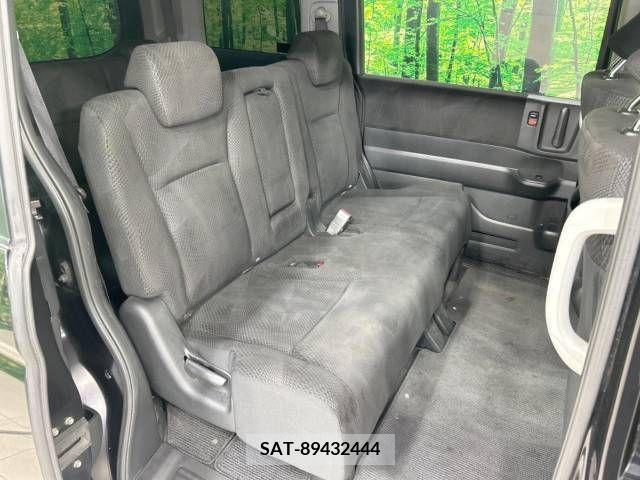 Honda e 2010-01 379117-8