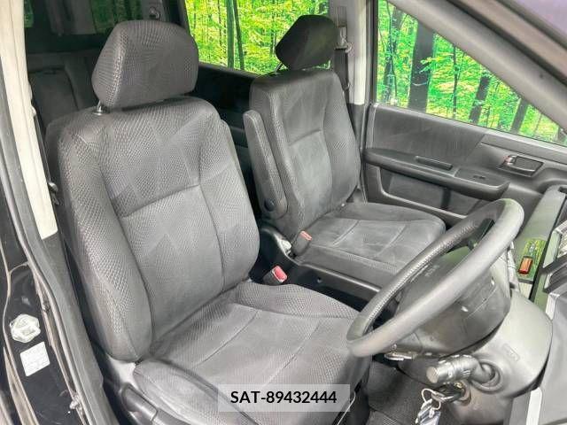 Honda e 2010-01 379117-7