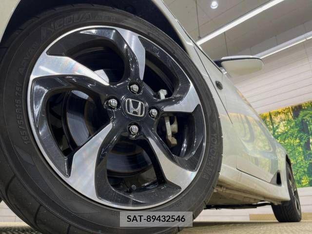 Honda S660 2017-10 308054-13