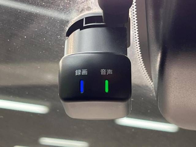 Nissan NOTE 2021-05 24870-7