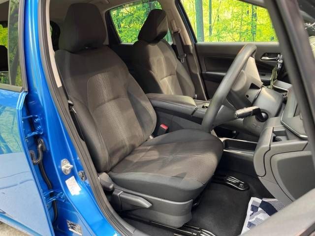 Nissan NOTE 2021-05 24870-8