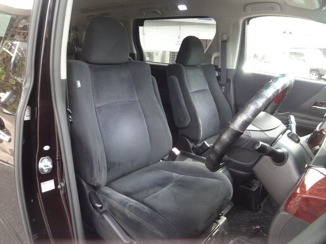 Toyota VELLFIRE 2009-11 8267-6