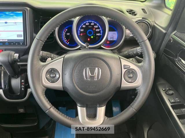 Honda N BOX CUSTOM 2015-01 306764-11