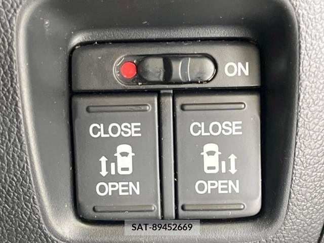 Honda N BOX CUSTOM 2015-01 306764-4