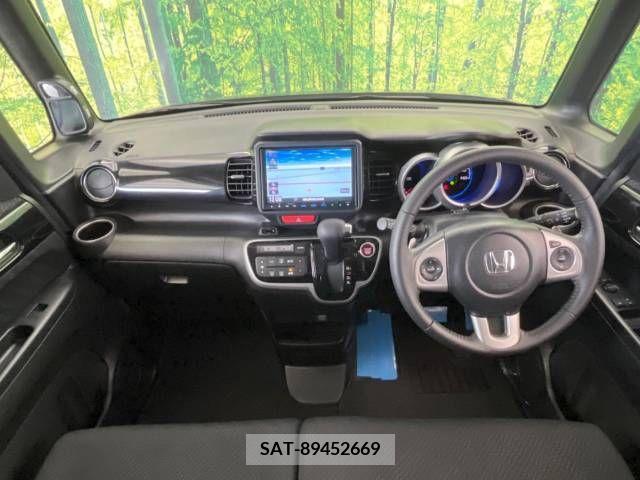 Honda N BOX CUSTOM 2015-01 306764-1