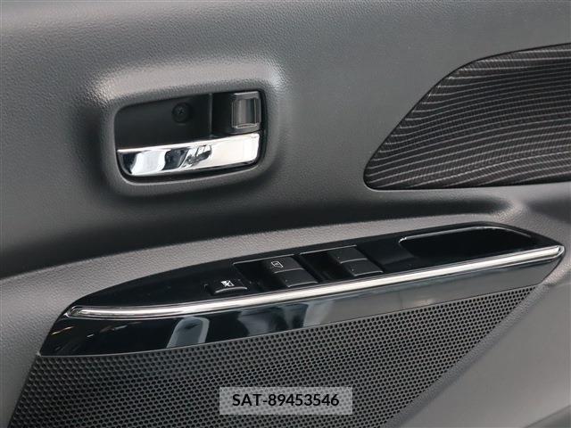 Nissan DAYZ ROOX 2019-01 213993-6