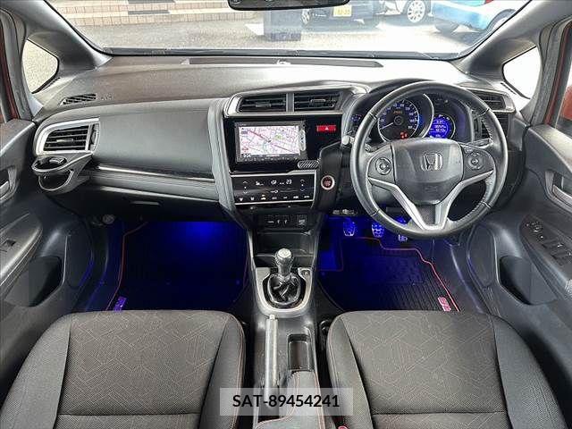 Honda FIT 2013-11 343740-1