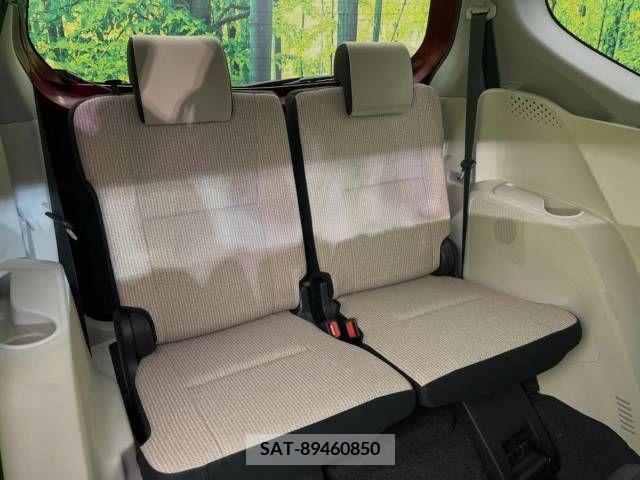 Toyota SIENTA 2019-07 298333-11