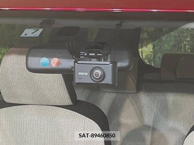 Toyota SIENTA 2019-07 298333-6