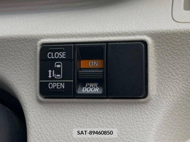 Toyota SIENTA 2019-07 298333-4