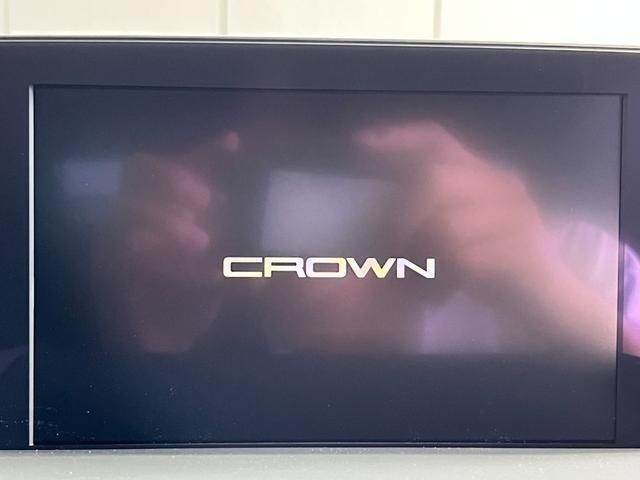 Toyota CROWN SEDAN 2019-08 188633-6