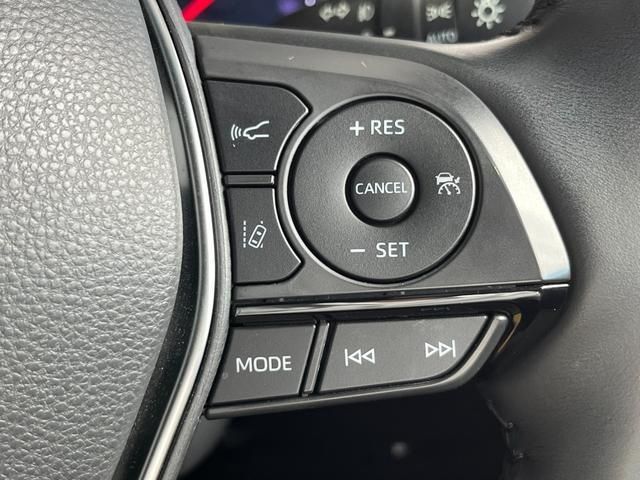 Toyota CROWN SEDAN 2019-08 188633-11