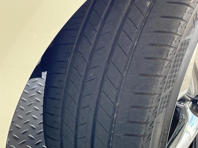 Toyota CROWN SEDAN 2019-08 188633-18