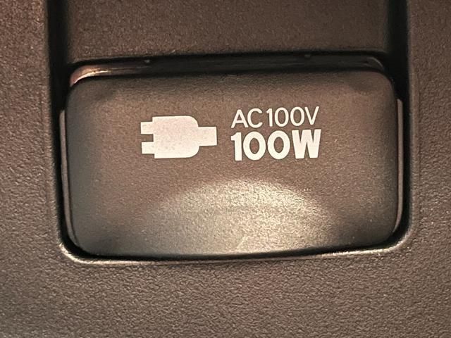 Toyota CROWN SEDAN 2019-08 188633-19