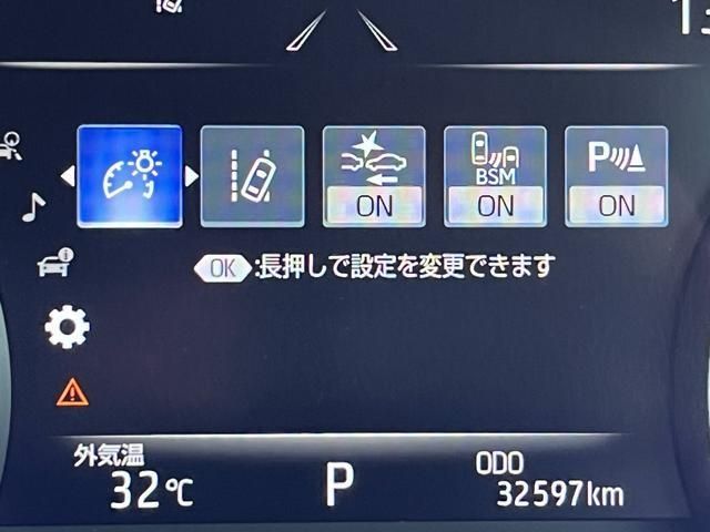 Toyota CROWN SEDAN 2019-08 188633-8