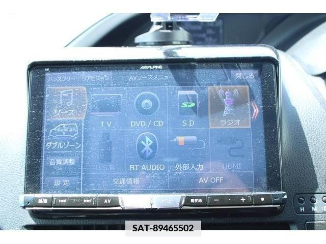 Toyota VOXY 2015-12 352971-2
