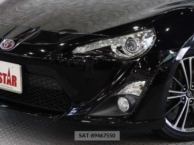 Toyota 86 2014-06 321163-4