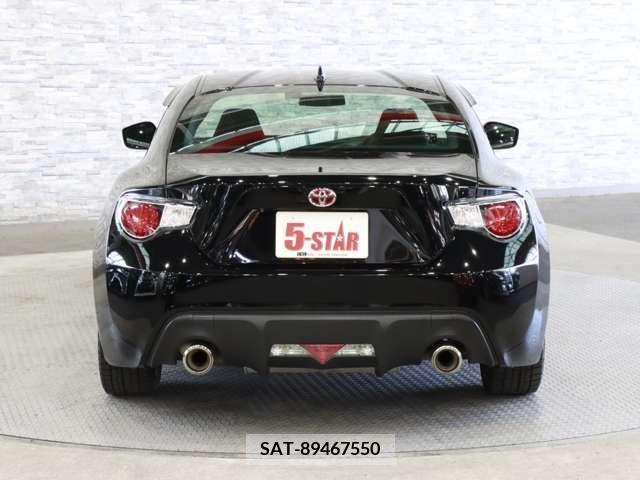 Toyota 86 2014-06 321163-12
