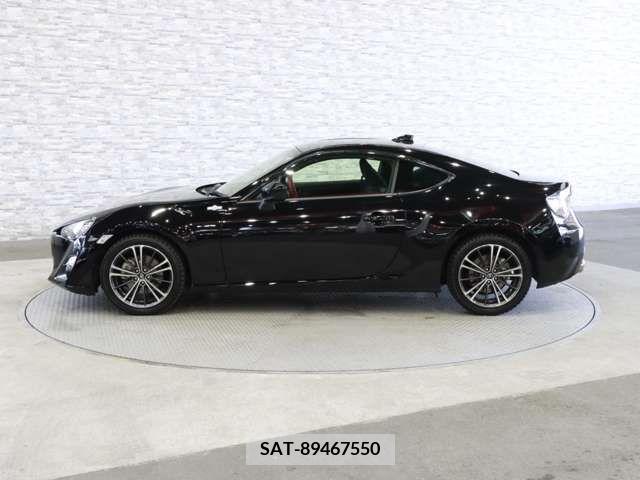 Toyota 86 2014-06 321163-10