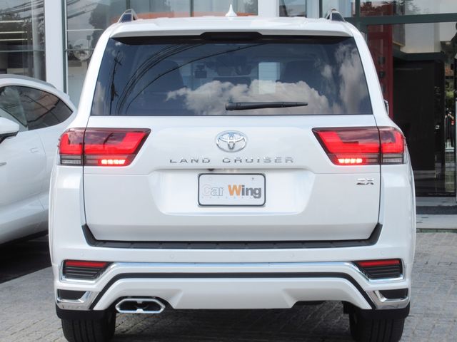 Toyota LAND CRUISER 2022-10 15829-10