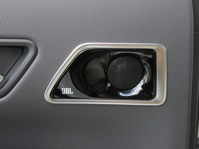 Toyota LAND CRUISER 2022-10 15829-18