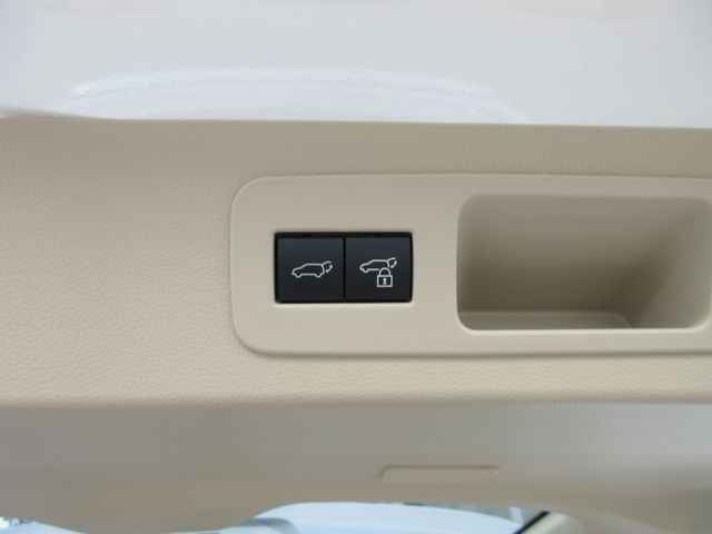 Toyota LAND CRUISER 2022-10 15829-13
