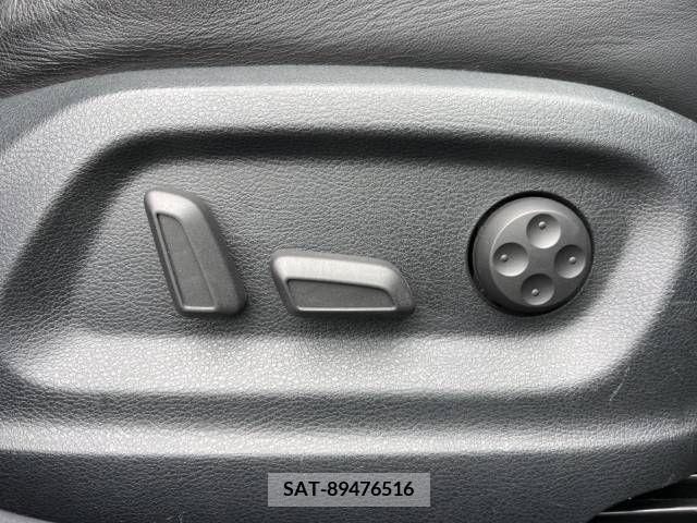 Audi Q3 2014-09 328966-7