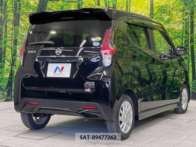 Nissan DAYZ 2019-11 390344-17