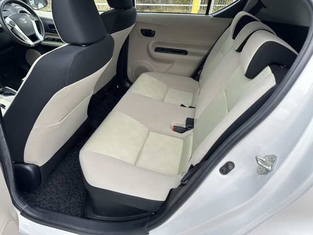 Toyota AQUA 2013-08 192760-9