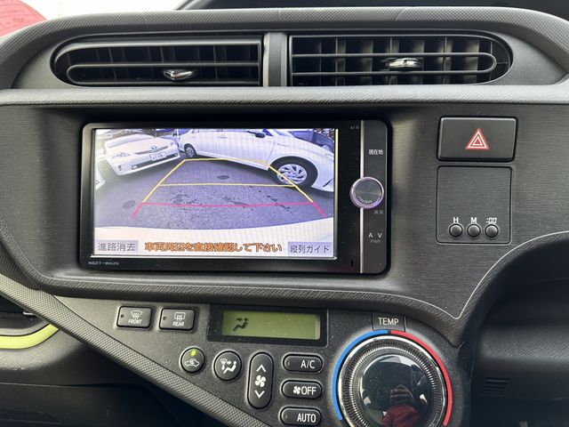 Toyota AQUA 2013-08 192760-14