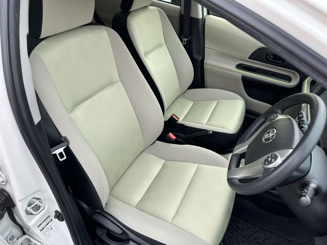 Toyota AQUA 2013-08 192760-7