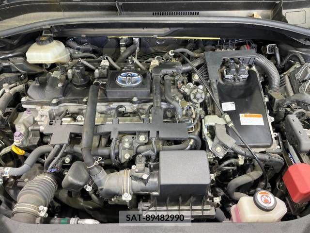 Toyota C-HR 2017-05 240682-19