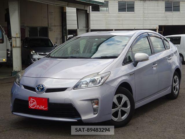 Toyota PRIUS 2013-05 326864-0