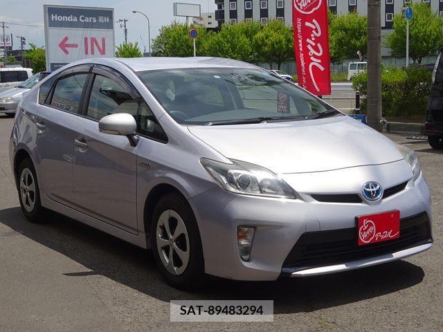 Toyota PRIUS 2013-05 326864-3