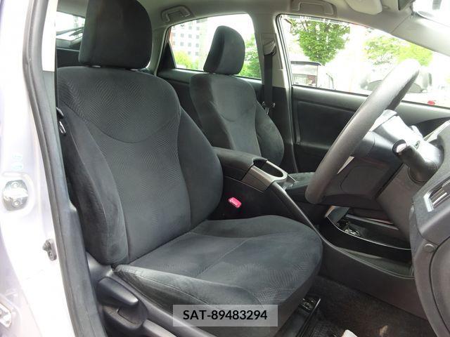 Toyota PRIUS 2013-05 326864-11