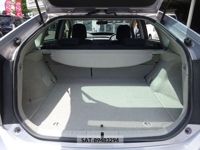 Toyota PRIUS 2013-05 326864-13