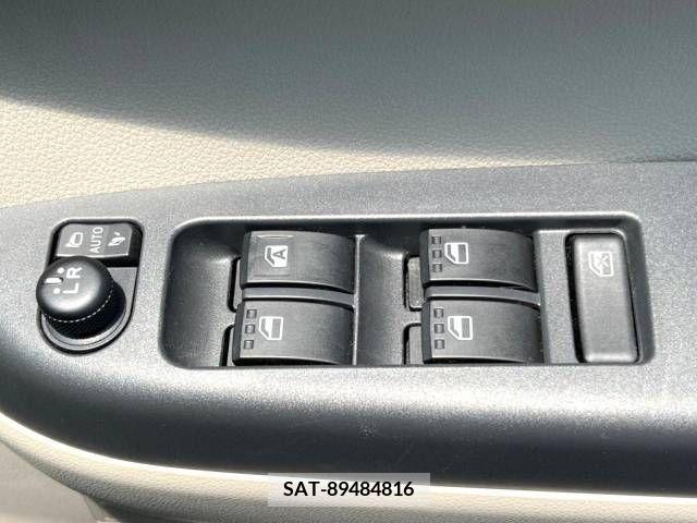 Toyota PASSO 2016-05 327931-7
